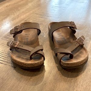 Brown Birkenstock Mayari sandals size 31, US size 13-13.5